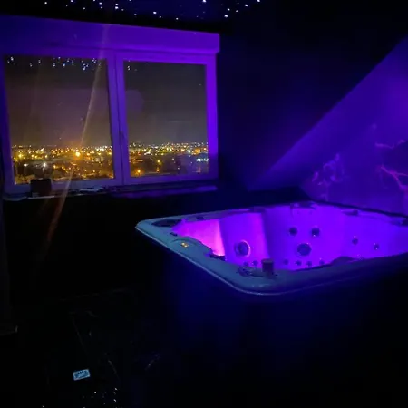Magnifique Villa Le89Golden Jacuzzi Et Sauna Privatif Mulhouse Exterior photo